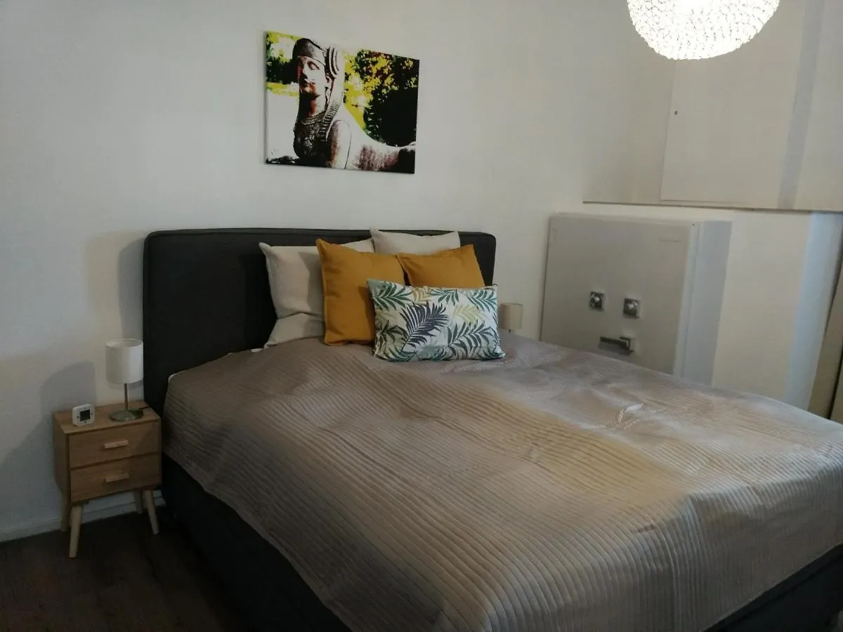 Strietpartment - 2 Schlafzimmer, Viel Raum Und Ruhe Aschaffenburg Almanya